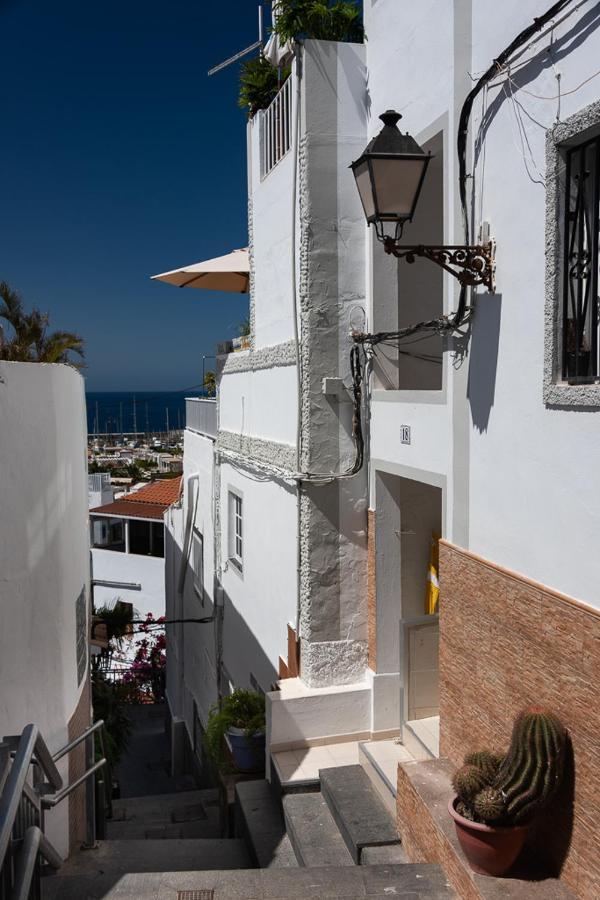 Apartamentos Las Palmeras Пуерто-де-Моган Екстер'єр фото