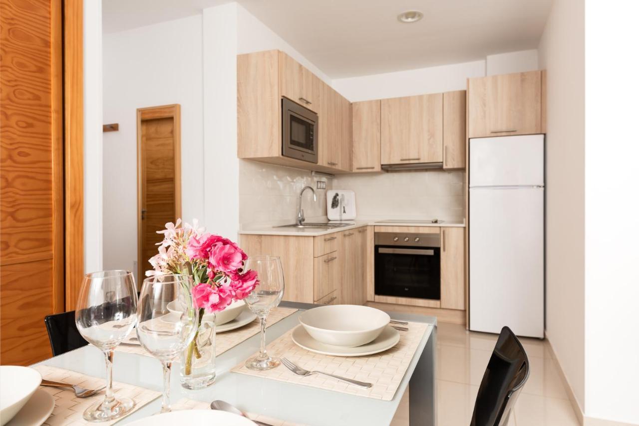 Apartamentos Las Palmeras Пуерто-де-Моган Екстер'єр фото