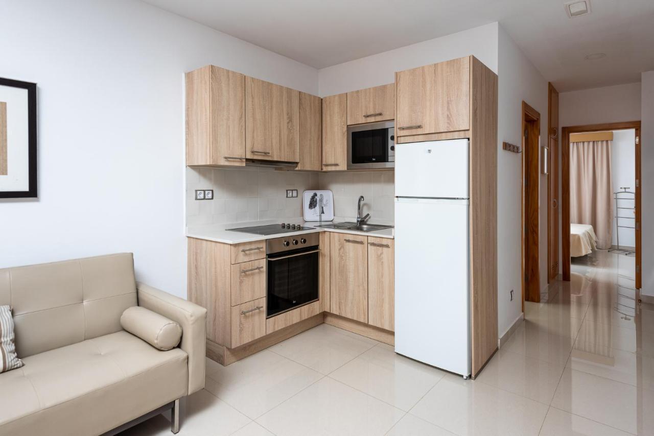 Apartamentos Las Palmeras Пуерто-де-Моган Екстер'єр фото