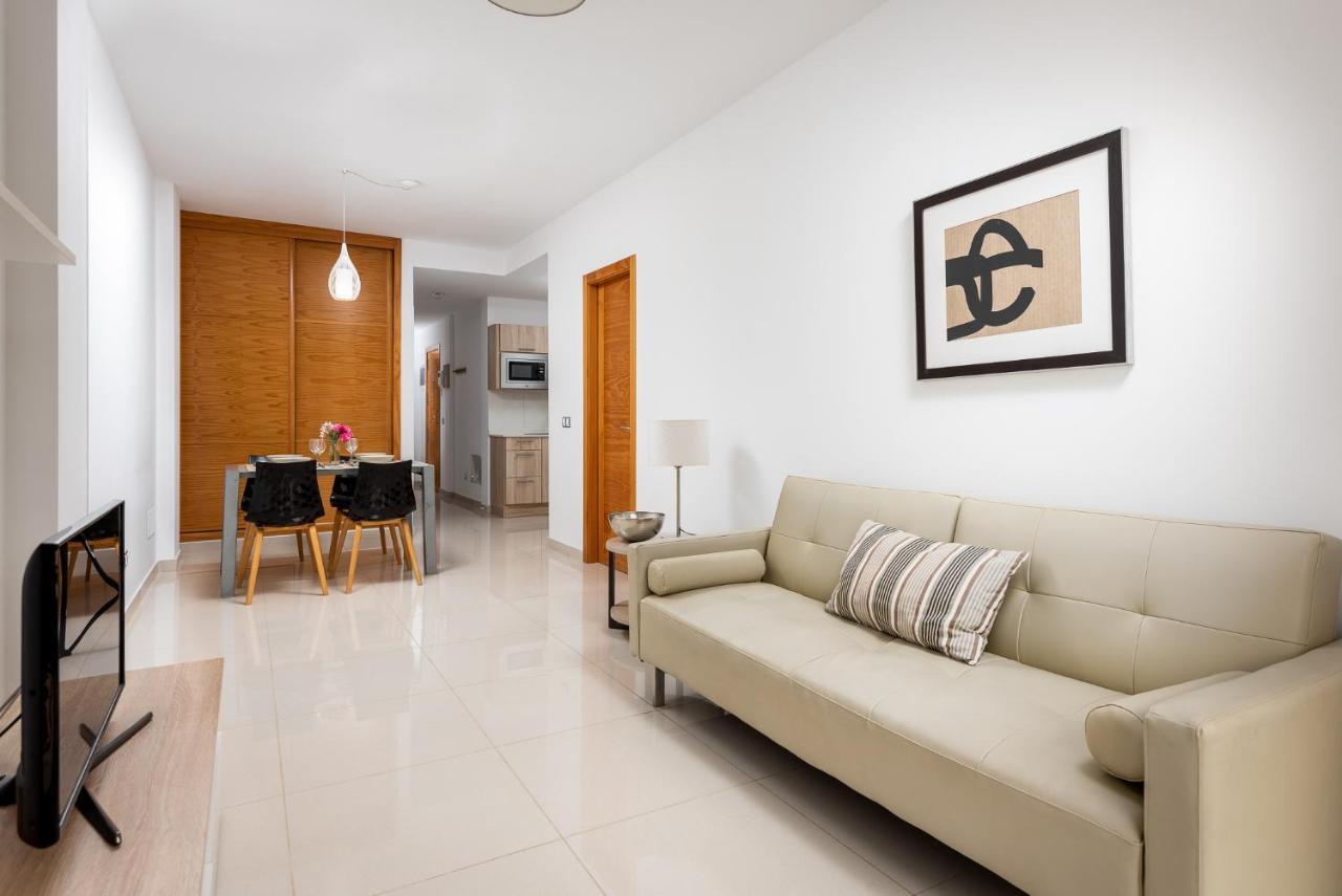 Apartamentos Las Palmeras Пуерто-де-Моган Екстер'єр фото