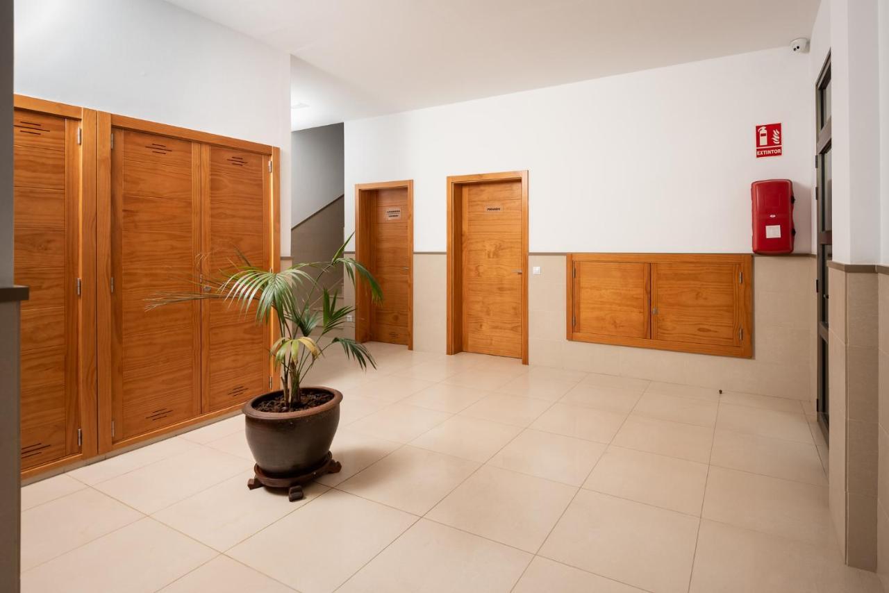 Apartamentos Las Palmeras Пуерто-де-Моган Екстер'єр фото